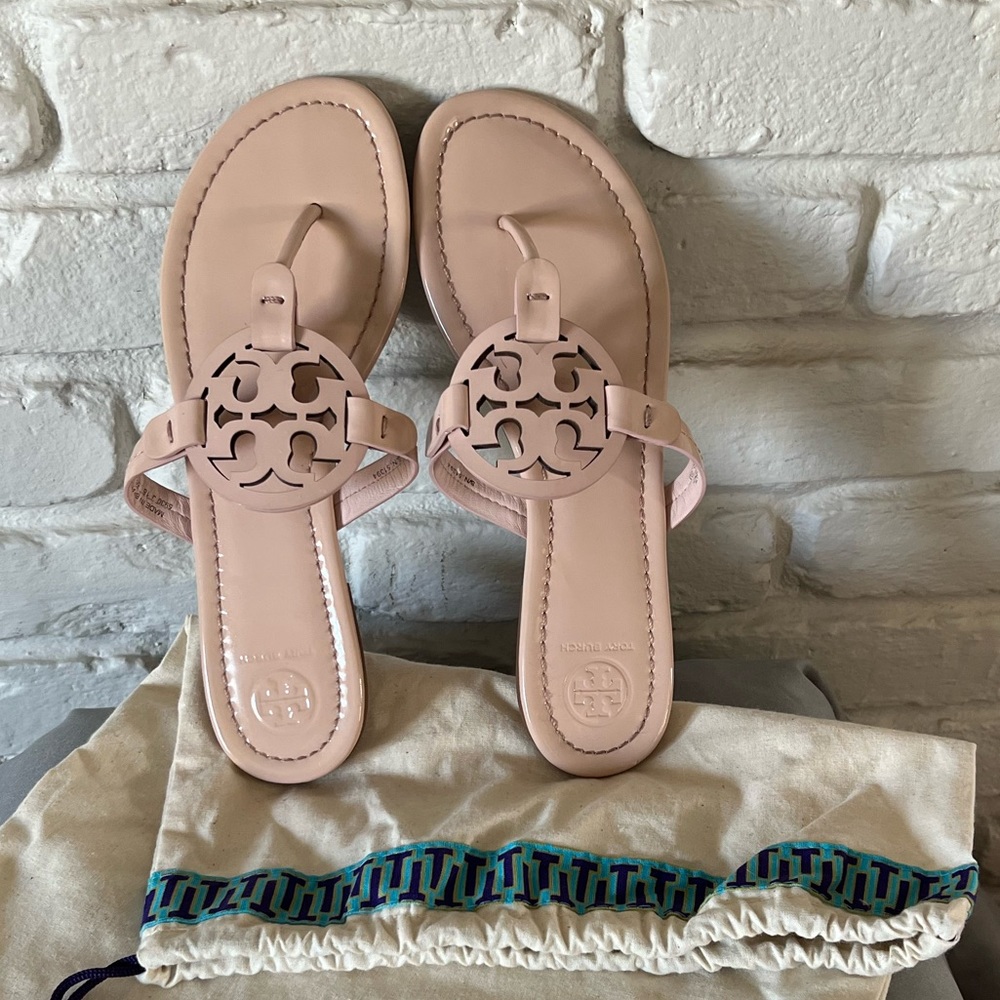Tory Burch Women's Miller Soft Patent Sea Shell Pink Sandal size 8